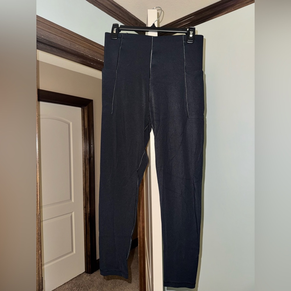 Aerie OFFLINE Real Me XTRA High Wasted Hold Up! Pocket Legging